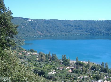 castel_gandolfo_1.jpg